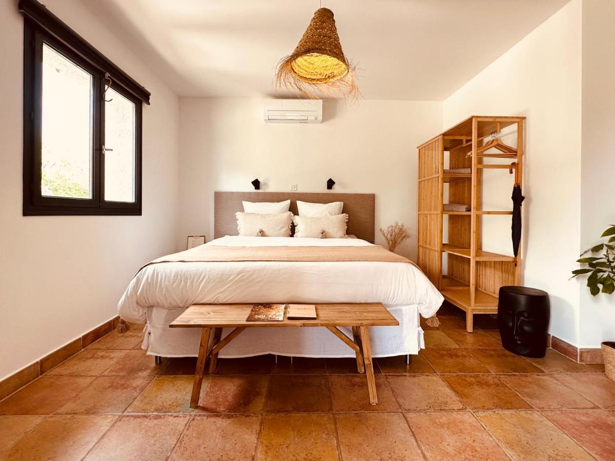 4 Saisons En Provence Bed & Breakfast Saint-Paul-en-Foret